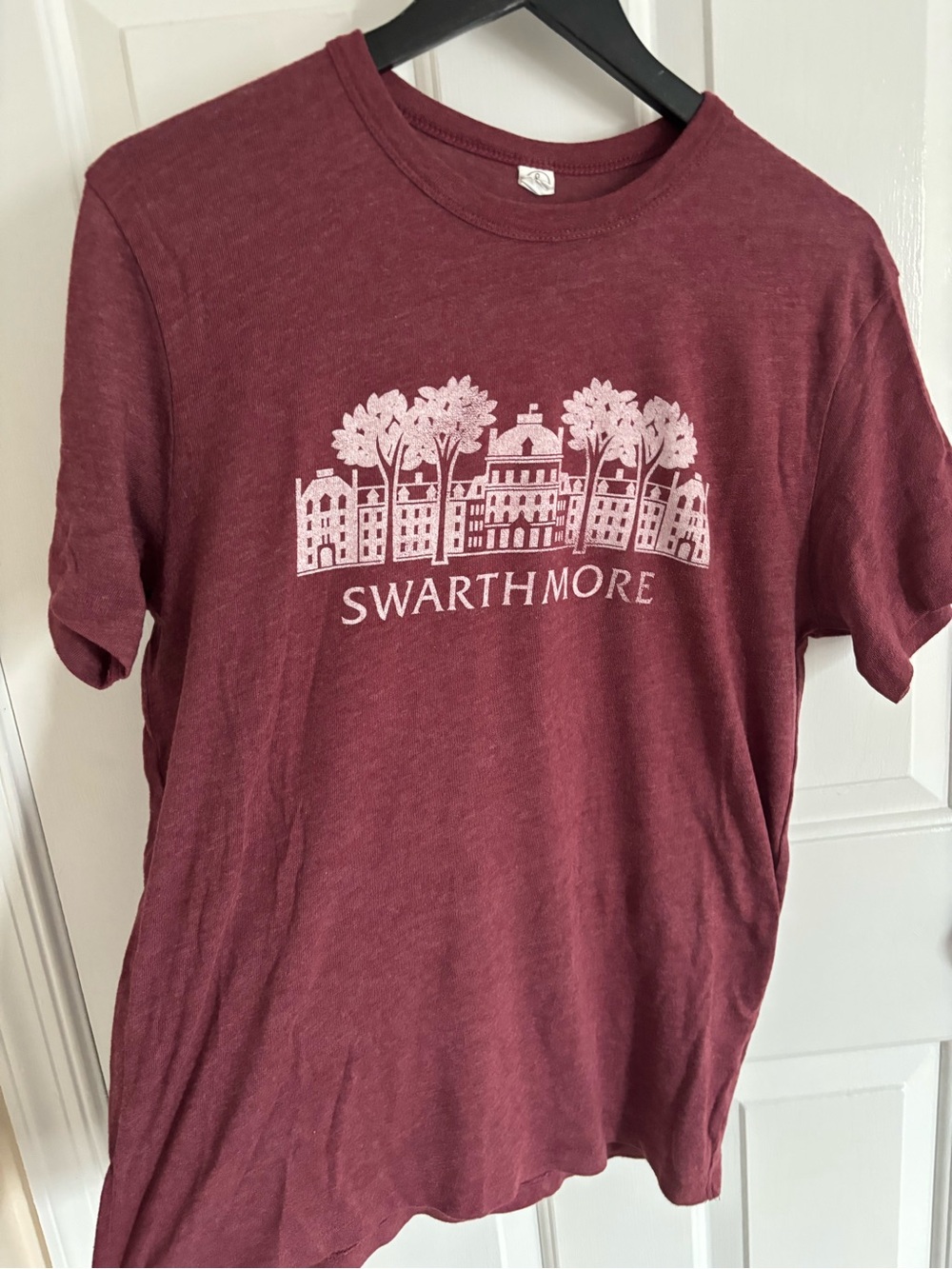 Make Offer! Swarthmore Maroon Graphic Tee - Classic Campus Short Sleeve Medium